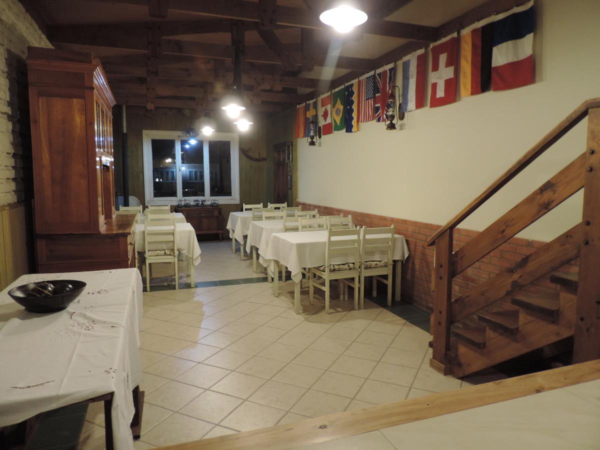 Hostal Oro Fueguino Punta Arenas Exterior photo