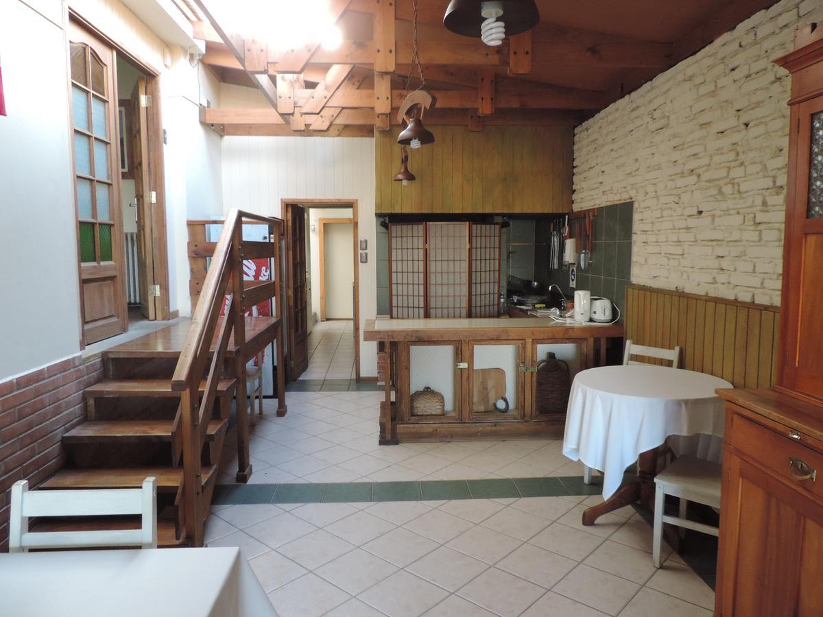Hostal Oro Fueguino Punta Arenas Exterior photo